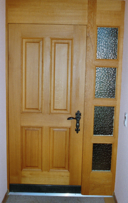 Eingangstueren-mit-Seitenteil