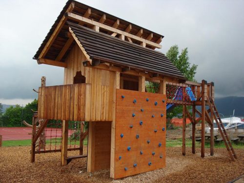 Spielplatzeinrichtungen