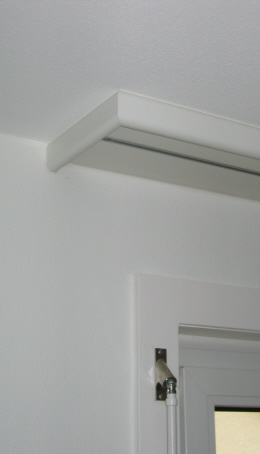 Vorhangbretter-und-Simsen